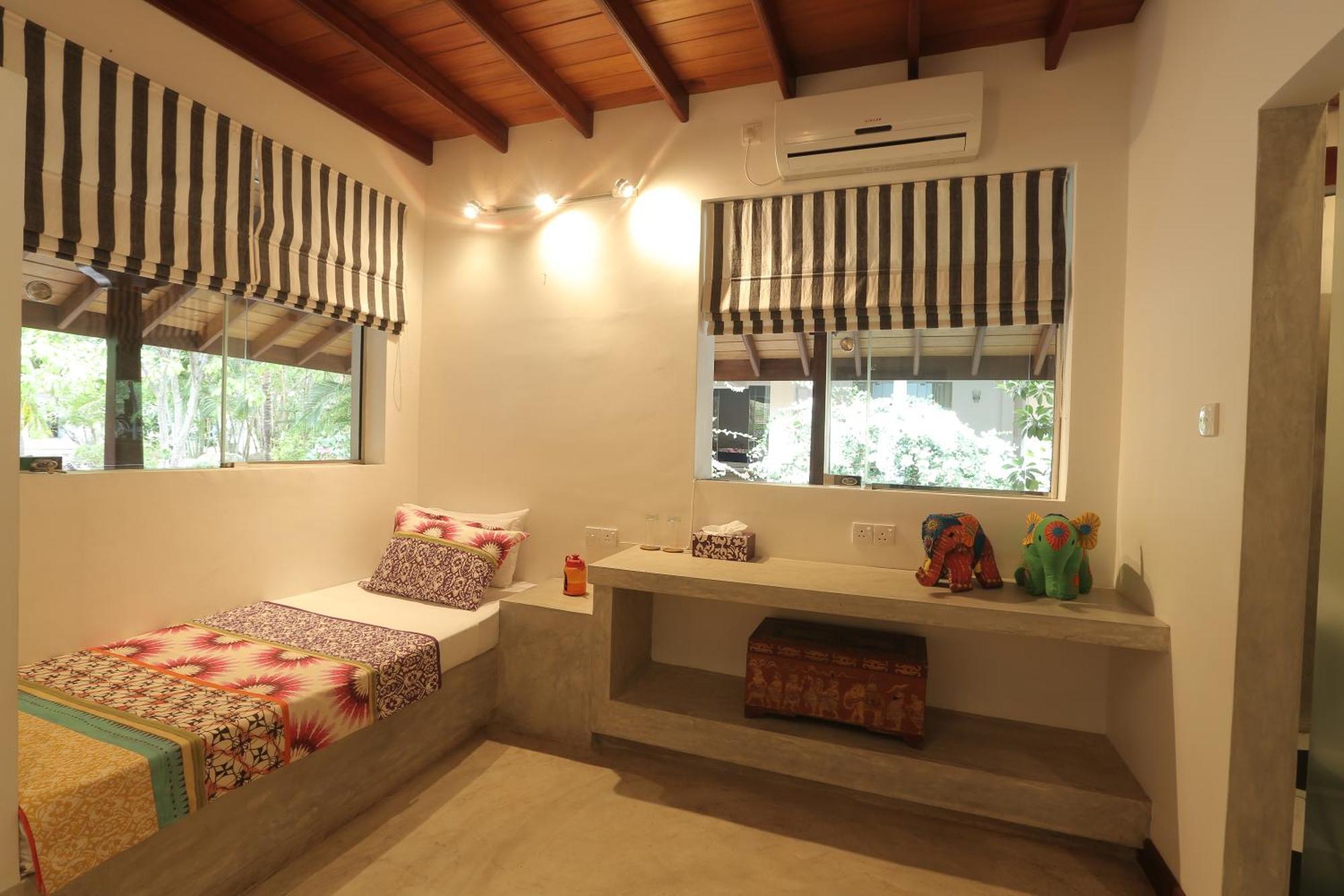 Villa Hundira Negombo Room photo